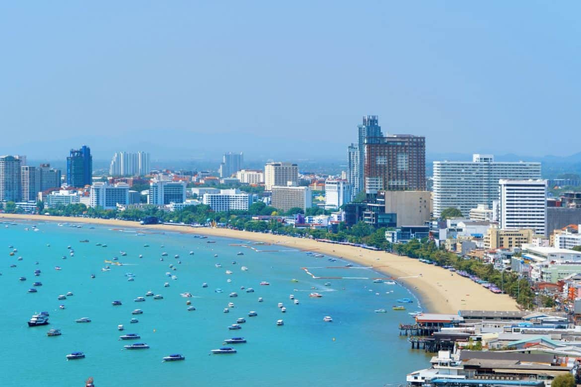 Thailand’s Coastal Rentals: From Beach Huts to Luxury Villas – A Market Evolution Guide